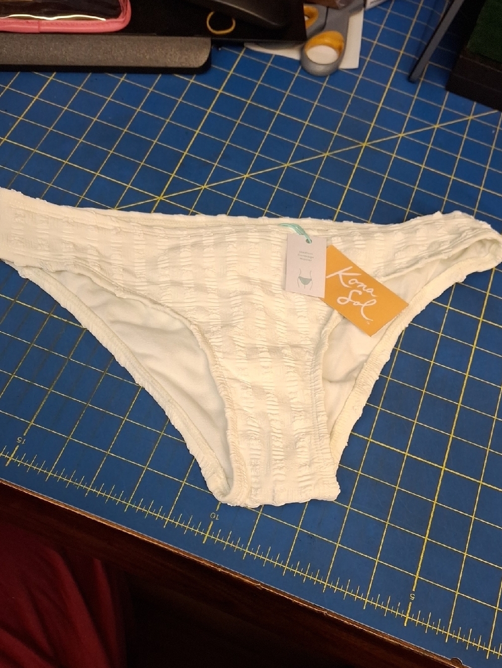 Kona Sol Cream Textured White Hipster Bikini Bottom NWT